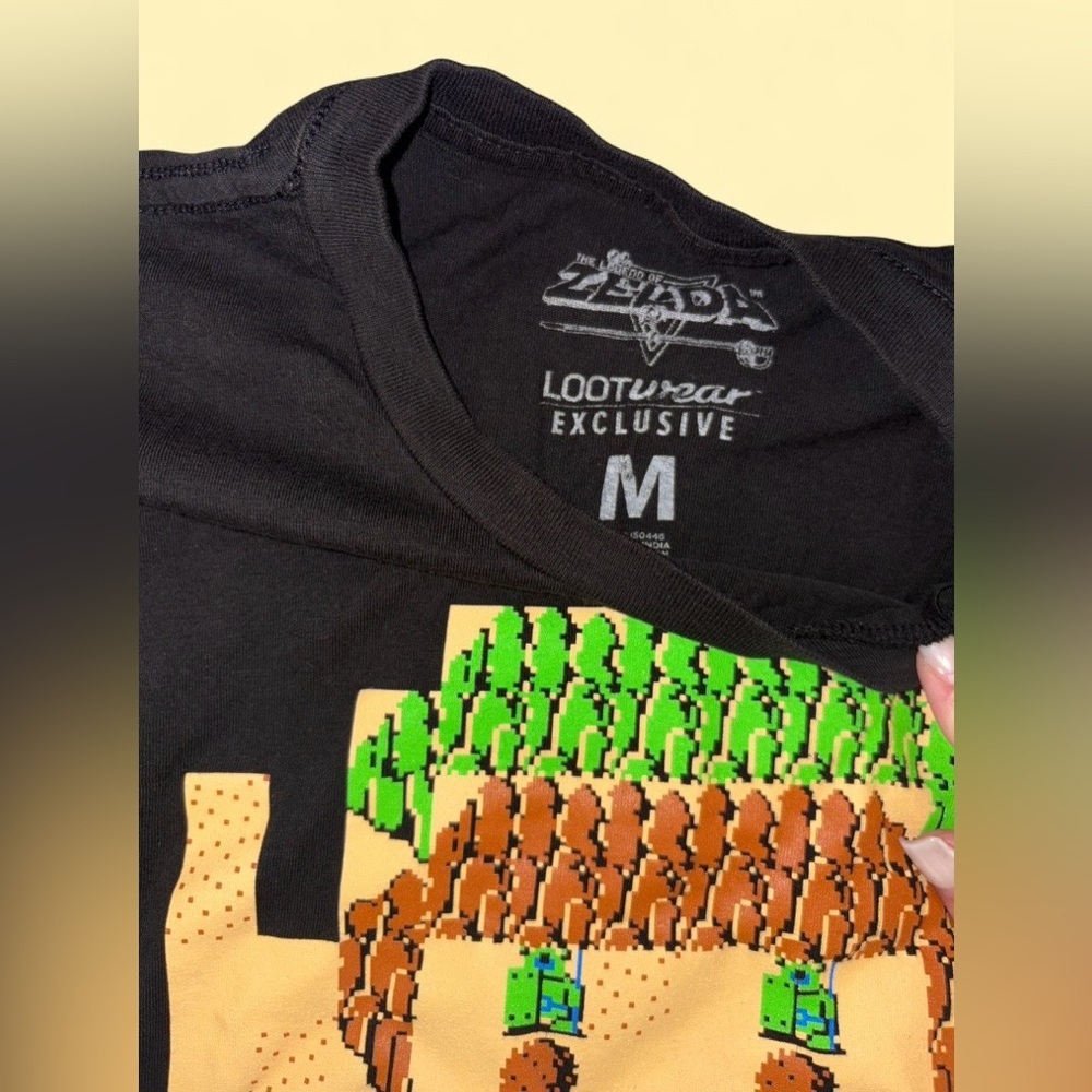 Legend of Zelda Retro Map Graphic Tee Black Size M (Nintendo Gaming Shirt) - Picture 4 of 6